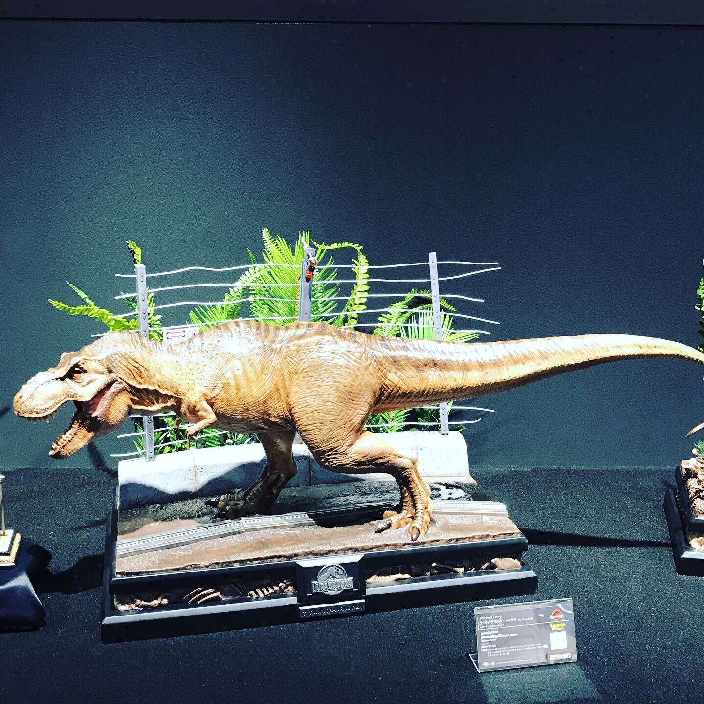 อลังการงานโชว์ กับธีมสวน Jurassic Park ที่จัดแสดงโชว์อยู่ที่ช็อป Prime1Studio ประเทศญี่ปุ่น