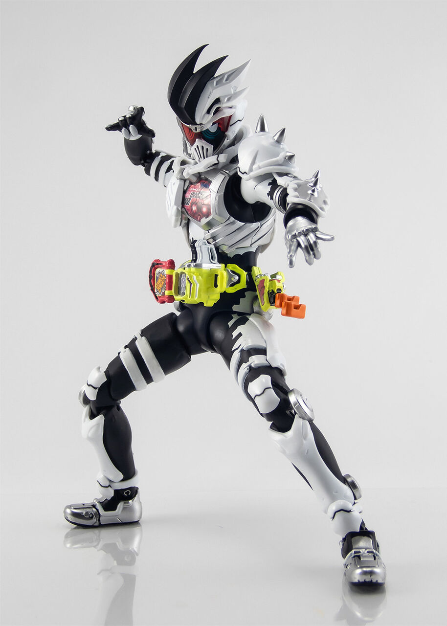 ภาพพรีวิวสินค้า SHFiguarts Kamen Rider Genm Zombie Action Gamer Level X-0