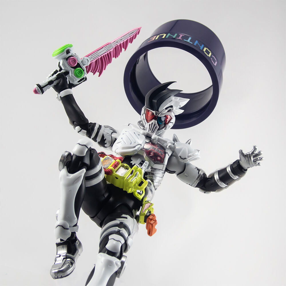 ภาพพรีวิวสินค้า SHFiguarts Kamen Rider Genm Zombie Action Gamer Level X-0