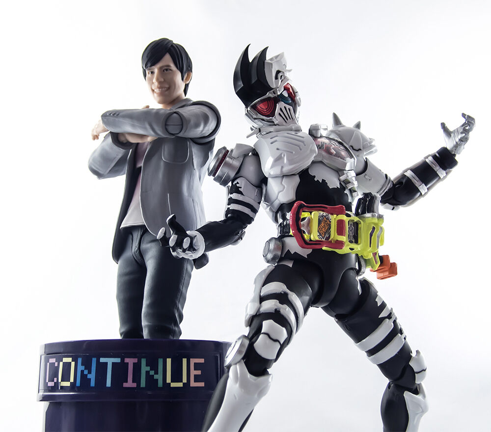 ภาพพรีวิวสินค้า SHFiguarts Kamen Rider Genm Zombie Action Gamer Level X-0
