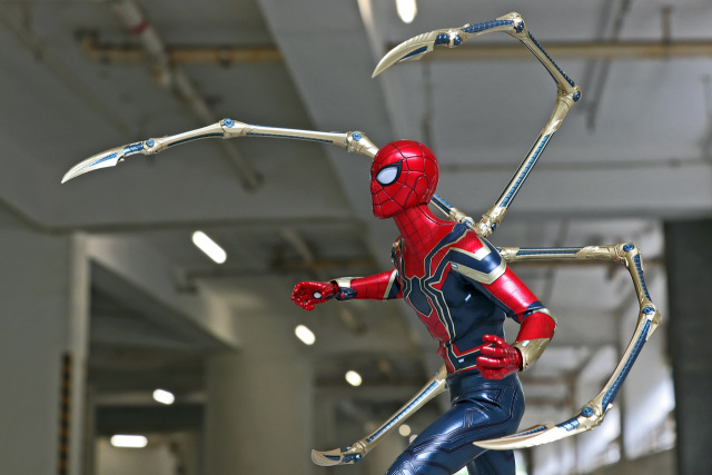 รีวิวฟิกเกอร์ Spider Man Vs Iron Spider Man