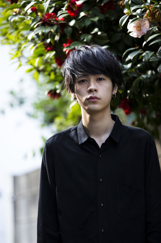 รายละเอียดภาพยนต์ไลฟ์แอ็คชั่นนักวิจัยสาวเฉิ่ม Hito wa Mita Me ga 100 Percent