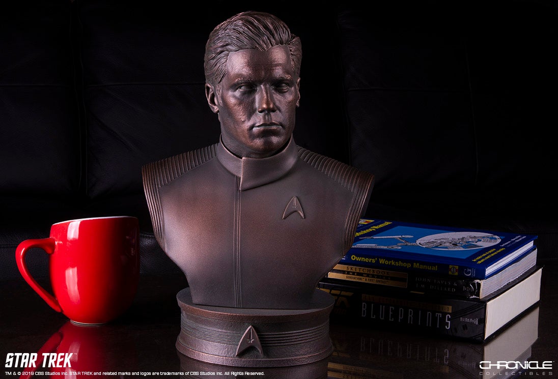 Chronicle Collectibles เปิดรับจองงานบัสขนาด 1/2 ่ของ Picard และ Pike จากซีรีส์สุดฮิต Star Trek